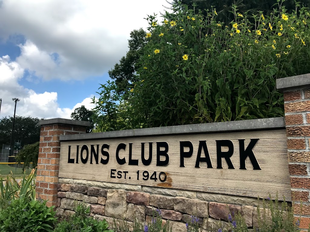 Zionsville Lions Club Park | 11053 Sycamore St, Zionsville, IN 46077, USA | Phone: (317) 873-5540