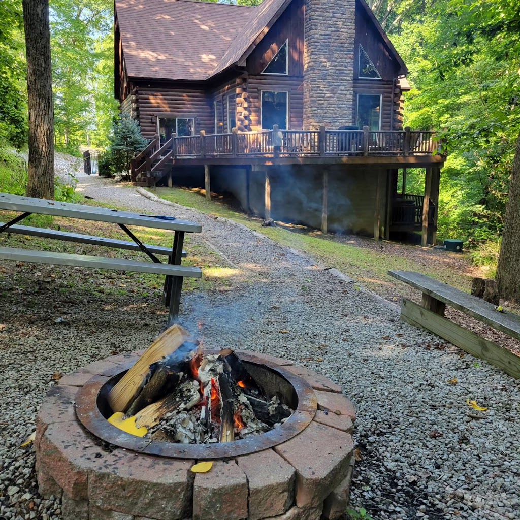Buffalo Cabins and Lodges | 27740 Risch Rd, Rockbridge, OH 43149, USA | Phone: (855) 442-2246