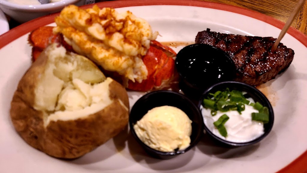 Sizzler | 1401 N Harbor Blvd, Fullerton, CA 92835, USA | Phone: (714) 738-5018