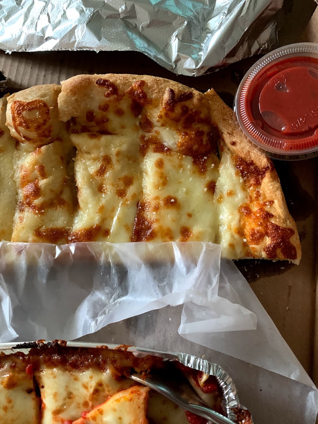 Toarminas Pizza | 11054 Allen Rd, Taylor, MI 48180, USA | Phone: (734) 287-0500