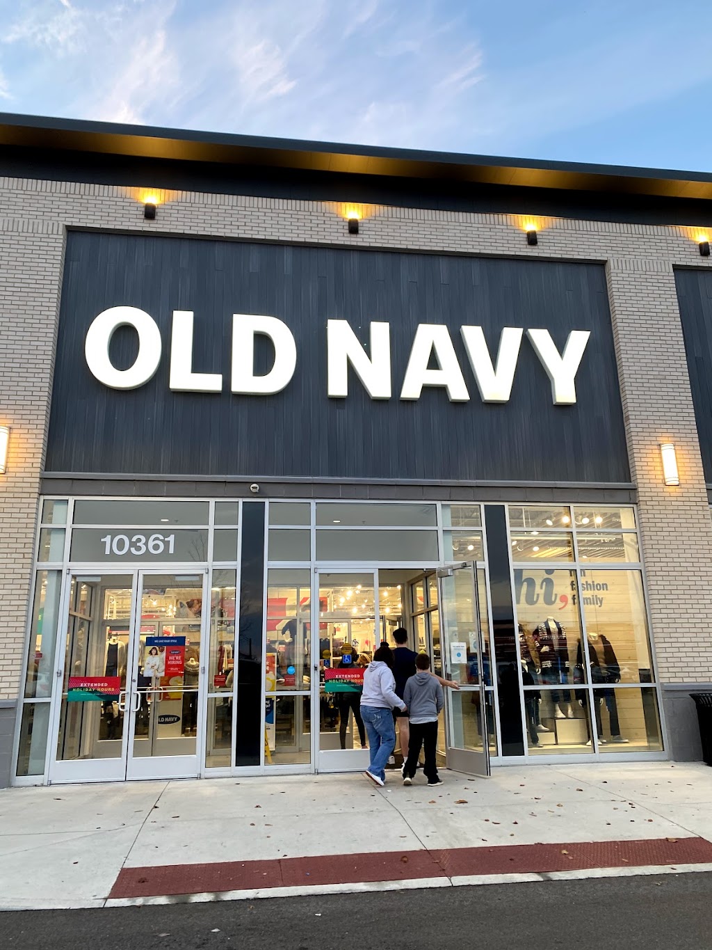 Old Navy | 10361 Innovation Drive, Miamisburg, OH 45342, USA | Phone: (937) 847-8771