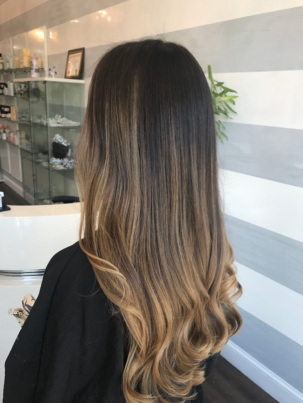 Mode De Vie Hair Studio | 16 John R Albanese Pl, Eastchester, NY 10709, USA | Phone: (914) 222-9345