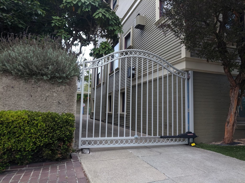 Integrity Garage Doors And Gates Silicon Valley | 200 East Okeefe Street #10th, Palo Alto, CA 94303, USA | Phone: (650) 666-2336
