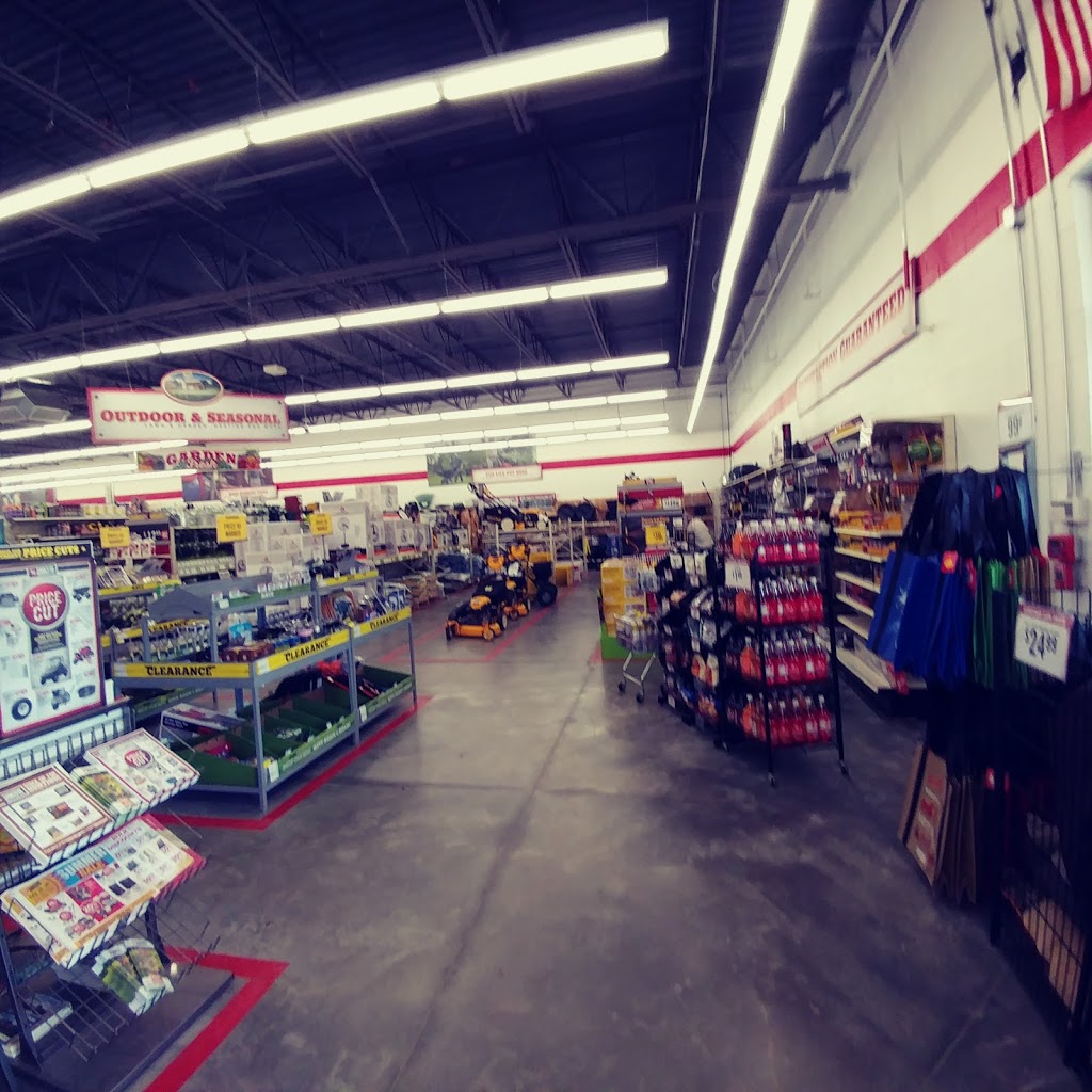 Tractor Supply Co. | 2661 Fairburn Rd, Douglasville, GA 30135 | Phone: (770) 577-6280