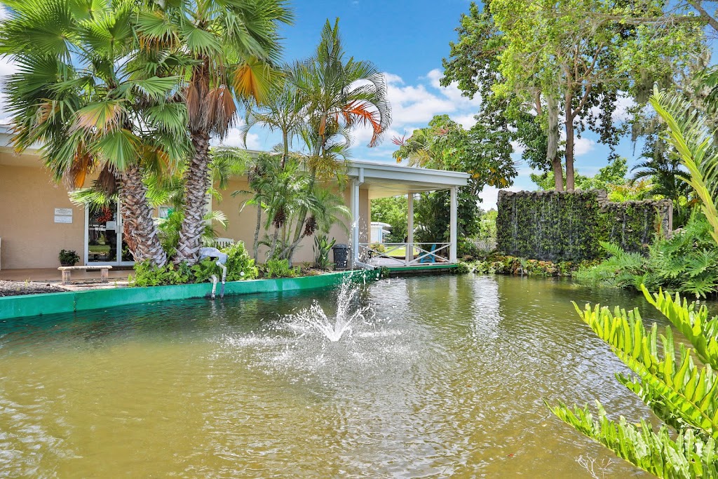 Hawaiian Village | 104 63rd Ave W, Bradenton, FL 34207, USA | Phone: (941) 755-6103