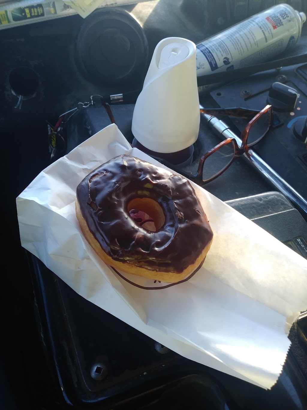 Dandy Donut | 115 W Rock Island Ave, Boyd, TX 76023, USA | Phone: (940) 433-5784