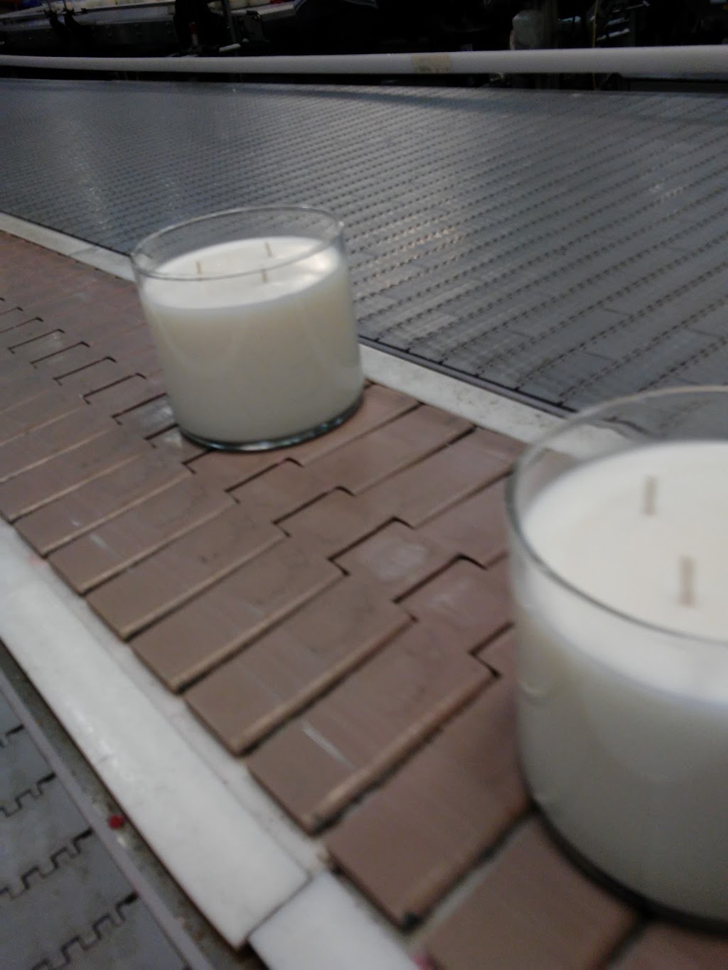 Alene Candles Midwest LLC 8860 Smith's Mill Road, New Albany, OH