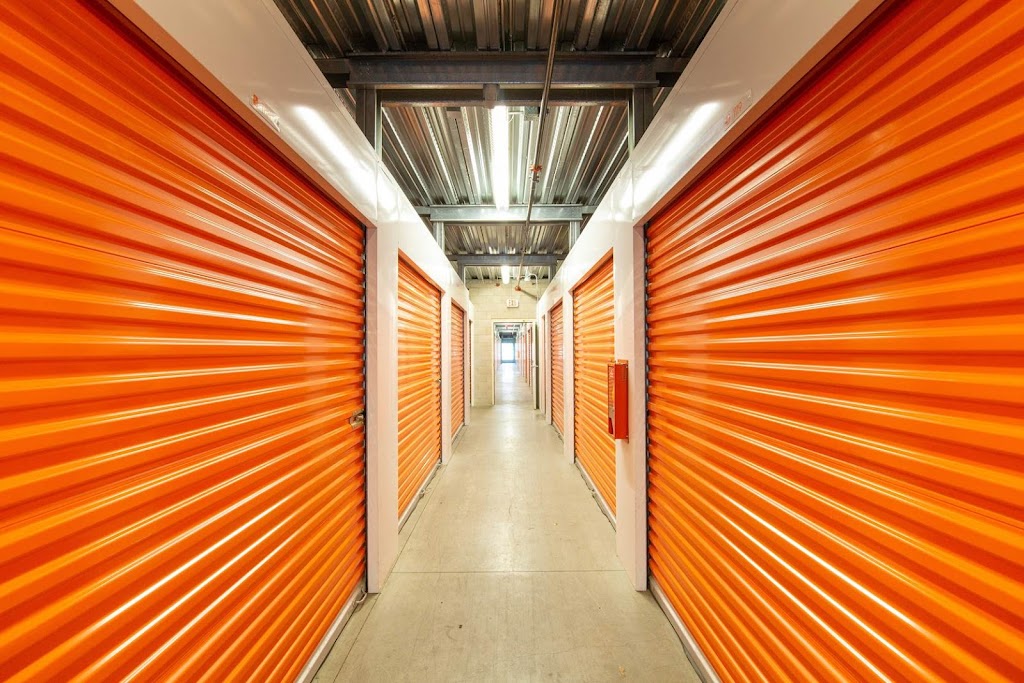 Public Storage | 12510 Raymer St, North Hollywood, CA 91605, USA | Phone: (818) 732-9866