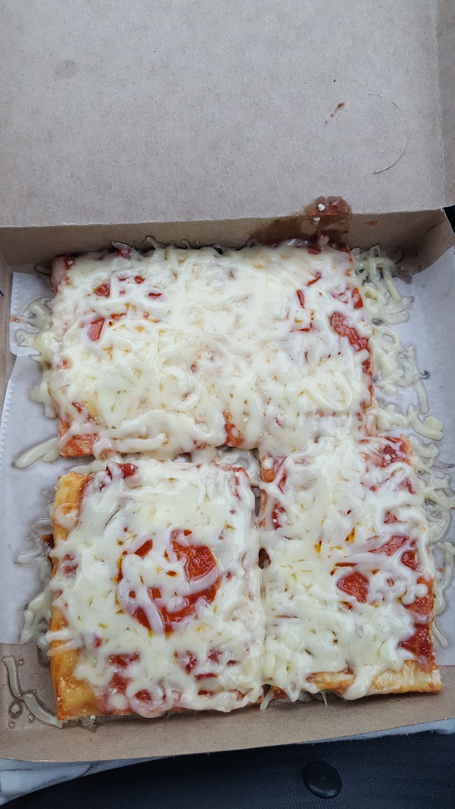 Ossos Original Pizza | 90 Henderson Ave, Washington, PA 15301, USA | Phone: (724) 222-1990