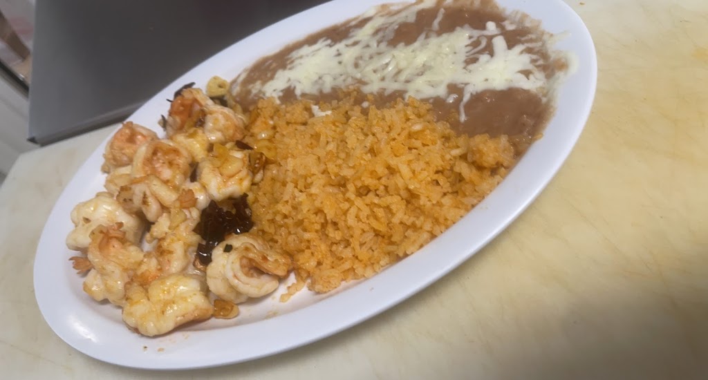 Rivera’s restaurant | 550 Fresno St, Parlier, CA 93648, USA | Phone: (559) 847-2030