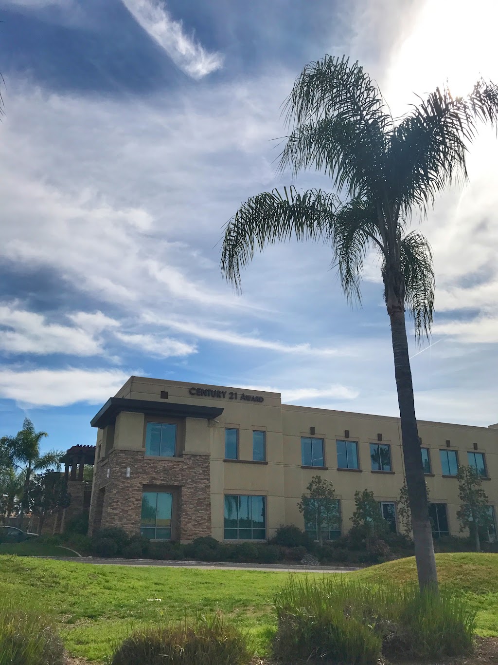 CENTURY 21 Affiliated | 1530 Hilton Head Rd suite 201, El Cajon, CA 92019, USA | Phone: (619) 593-4300