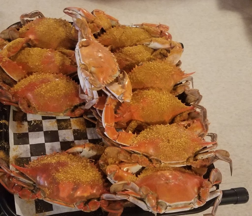 Guss Crab Shack | 29 W Market St, Port Penn, DE 19731, USA | Phone: (302) 598-2685