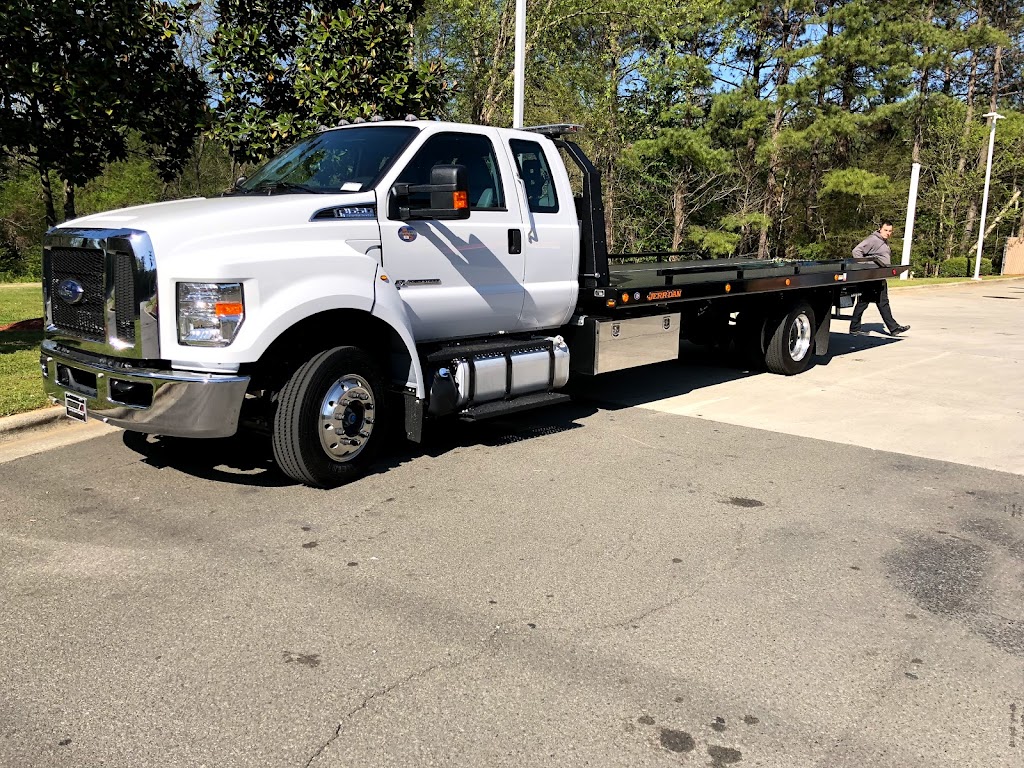 CPR Towing & Recovery | 2209 Dominion St, Durham, NC 27704, USA | Phone: (919) 220-0800