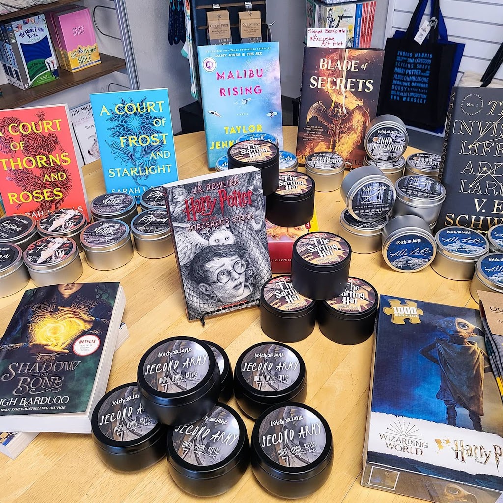 The Book Nook | 294 NW 2nd Ave, Canby, OR 97013, USA | Phone: (503) 776-8999