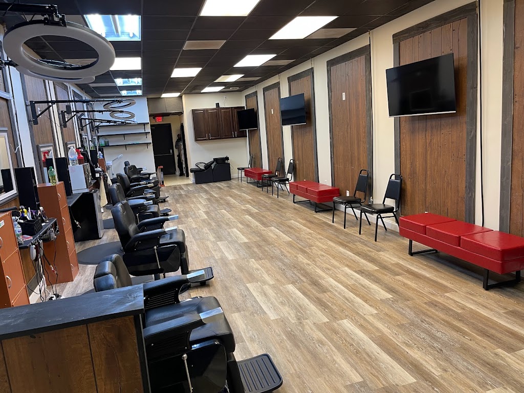 Luxury Cuts Barbershop | 5775 Phil Niekro Blvd, Flowery Branch, GA 30542, USA | Phone: (678) 828-9505