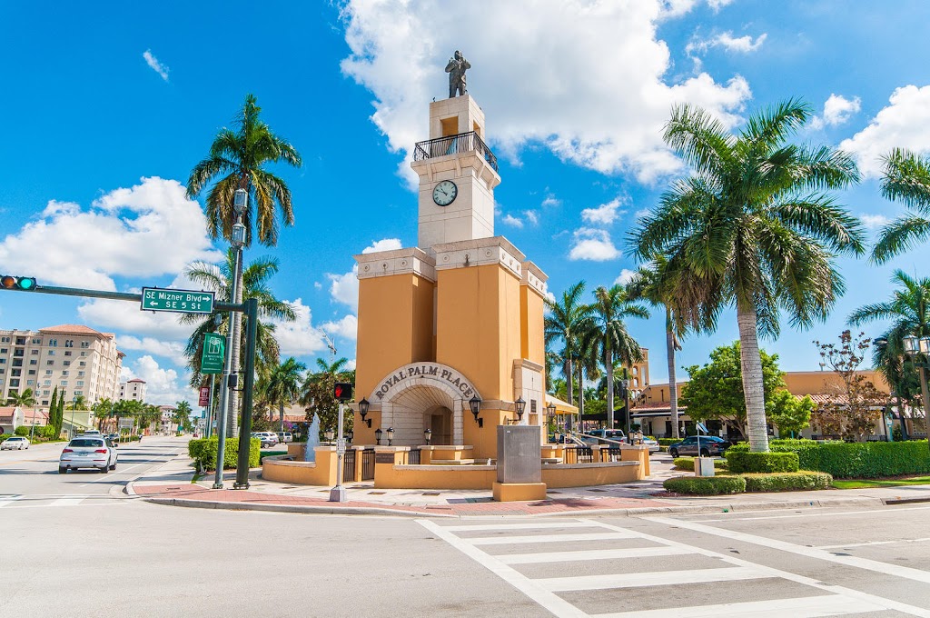 Tropical Florida rentals, LLC | 2311 NE 32nd Ct, Lighthouse Point, FL 33064 | Phone: (954) 254-8684