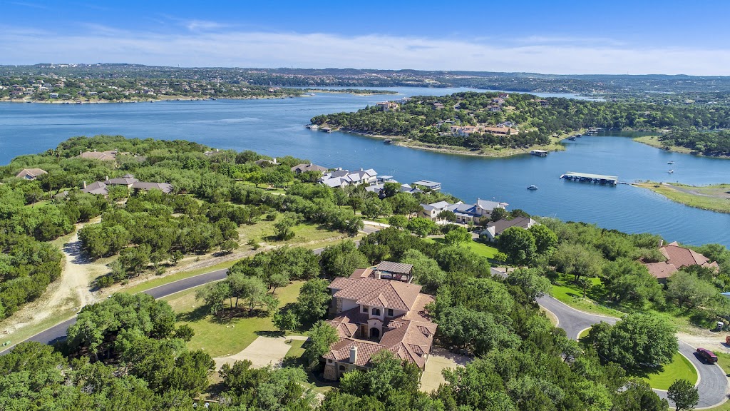 Austin Lakeside Properties | 1305 Pace Bend Rd N, Spicewood, TX 78669, USA | Phone: (512) 289-4079