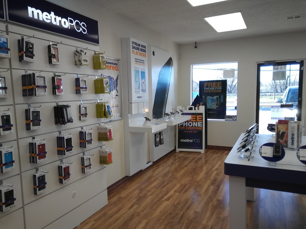 Metro by T-Mobile | 5628 TX-78, Sachse, TX 75048, USA | Phone: (469) 814-0754