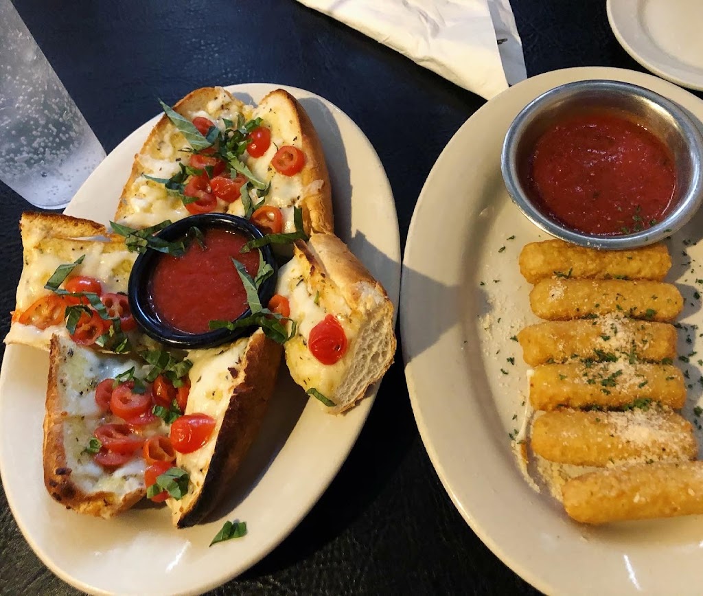 Giovannis Italian Kitchen - Fort Worth | 5733 Crowley Rd, Fort Worth, TX 76134, USA | Phone: (817) 551-3713