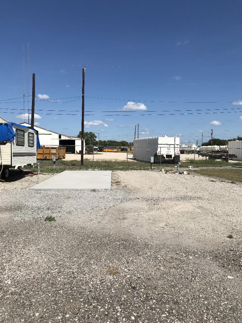 JAVLET RV/Camper park | 2169 Highway 77, business, Robstown, TX 78380, USA | Phone: (210) 643-7654