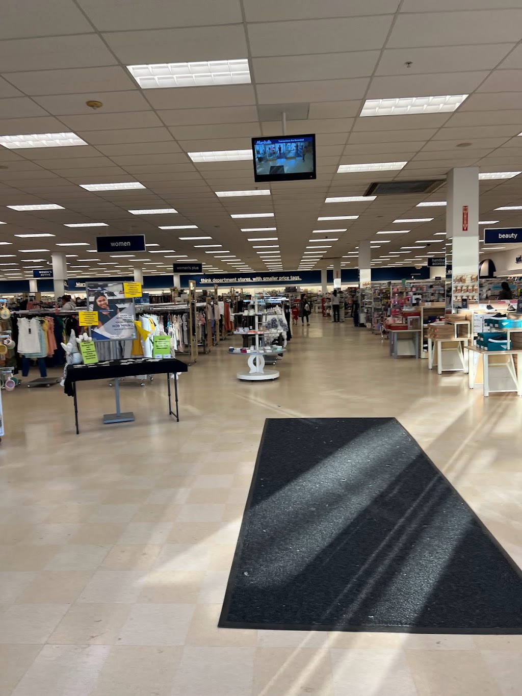 Marshalls | 14133 Rivergate Pkwy, Charlotte, NC 28273 | Phone: (704) 588-8388