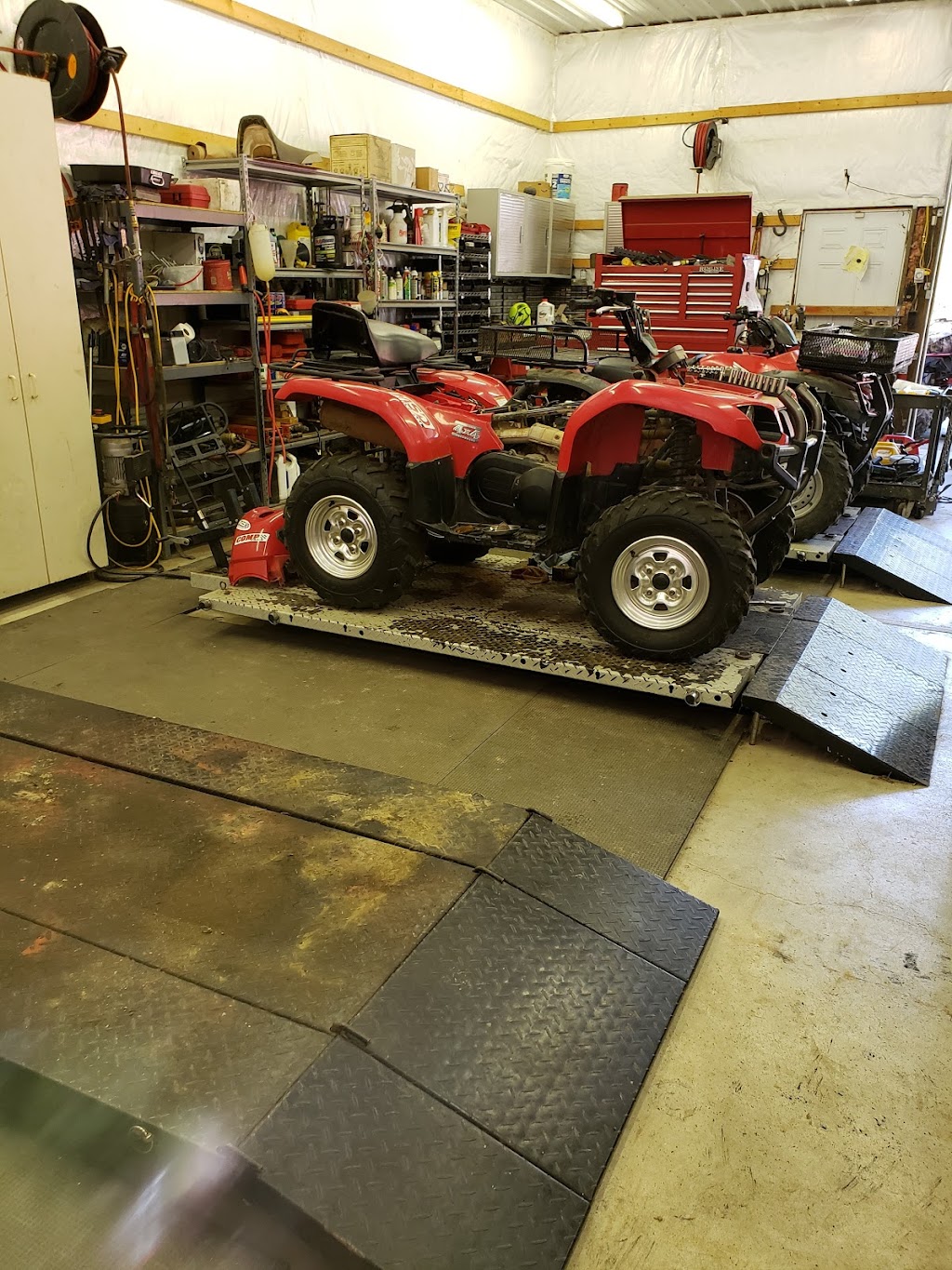 Dixons ATV Service & Repair | 5337 Gatesville Rd, Nineveh, IN 46164, USA | Phone: (812) 988-9248
