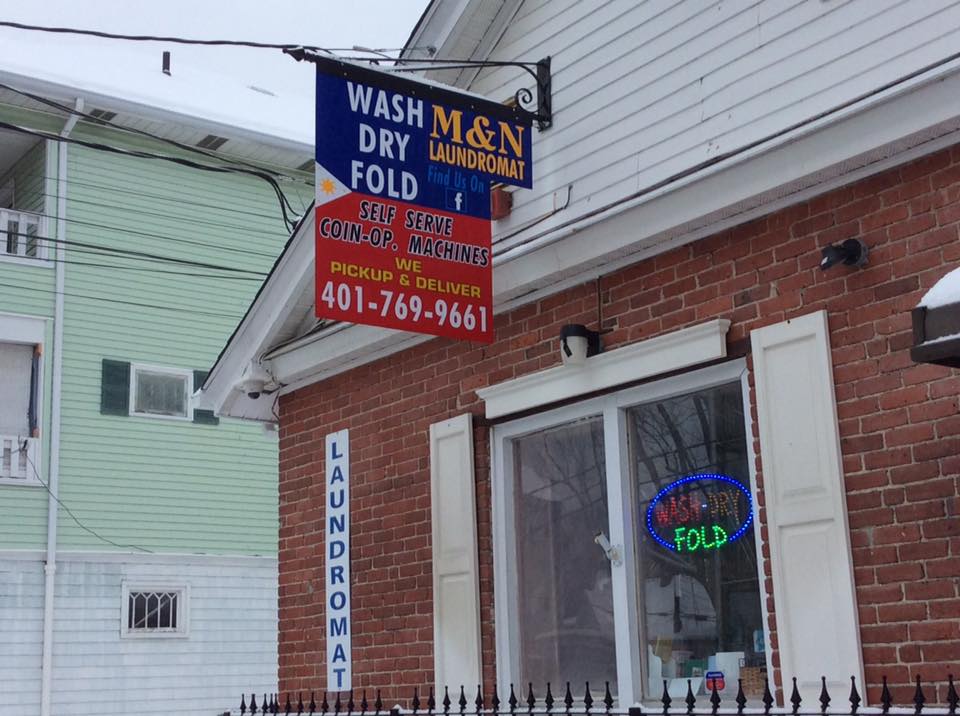 M&N Laundromat | 389 Willow St, Woonsocket, RI 02895, USA | Phone: (401) 769-9661