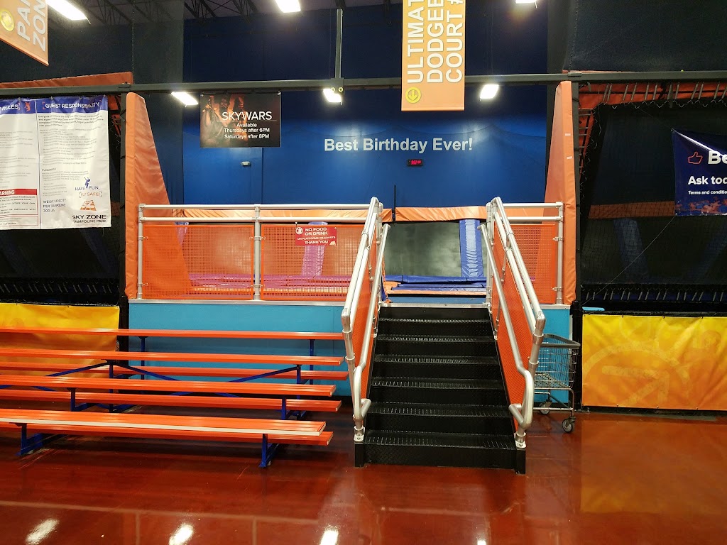 Sky Zone Clifton Park | 22 Clifton Country Rd Suite 99C, Clifton Park, NY 12065, USA | Phone: (518) 417-3838