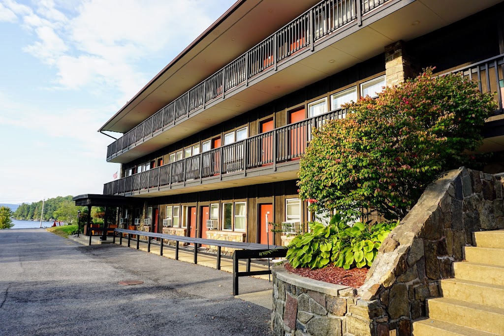 Bayside Resort Lake George | 2999 NY-9L, Lake George, NY 12845, USA | Phone: (518) 656-9242