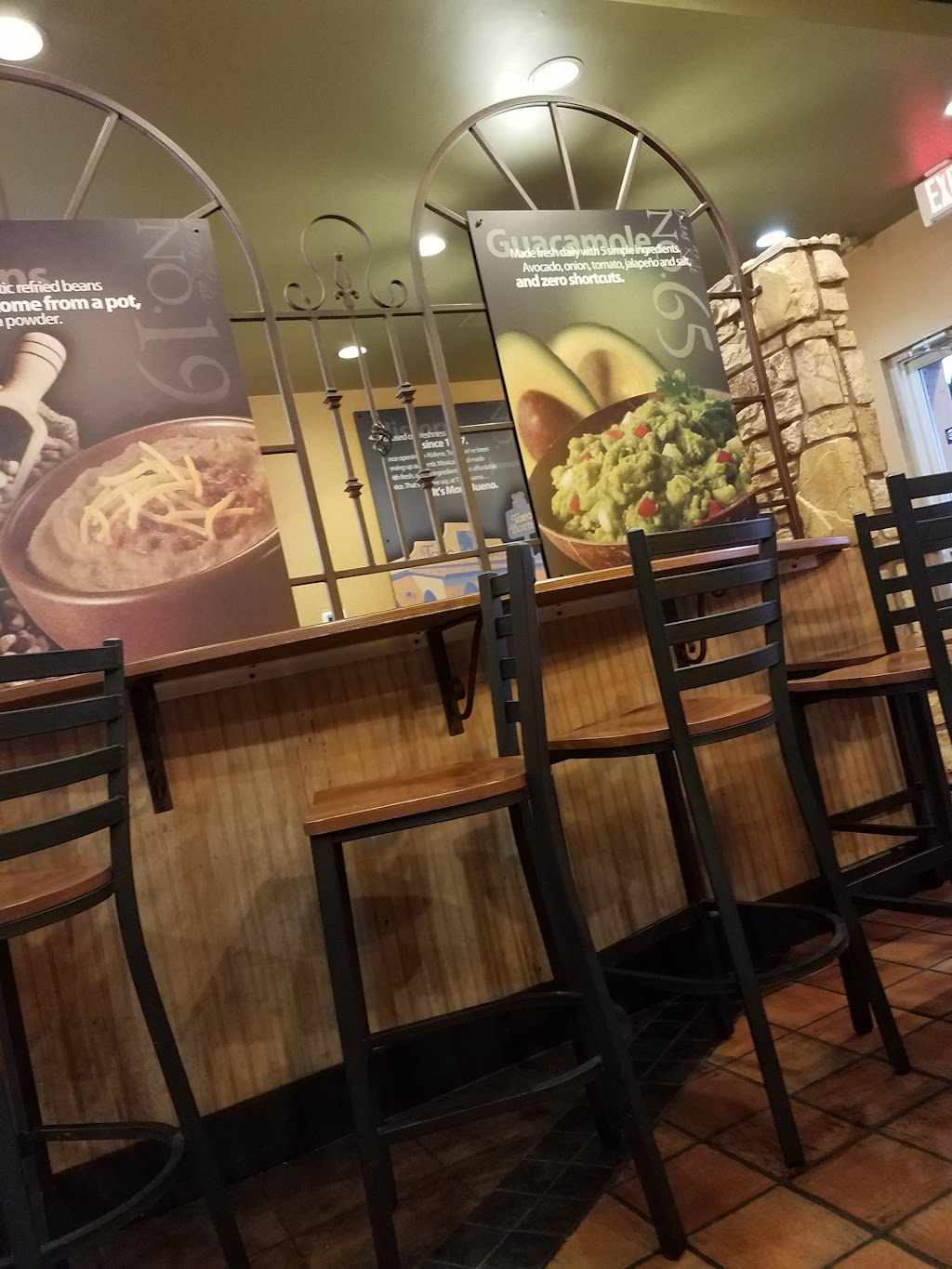 Taco Bueno | 1109 N Santa Fe Ave, Moore, OK 73160, USA | Phone: (405) 799-7095