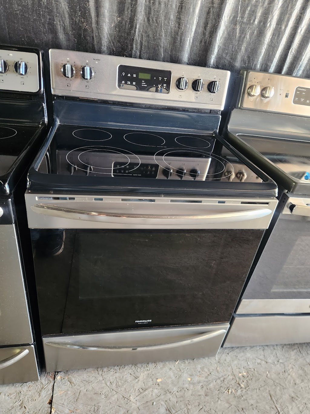 Vics used appliances | 752 N 6th Ave, Wauchula, FL 33873, USA | Phone: (863) 712-5156