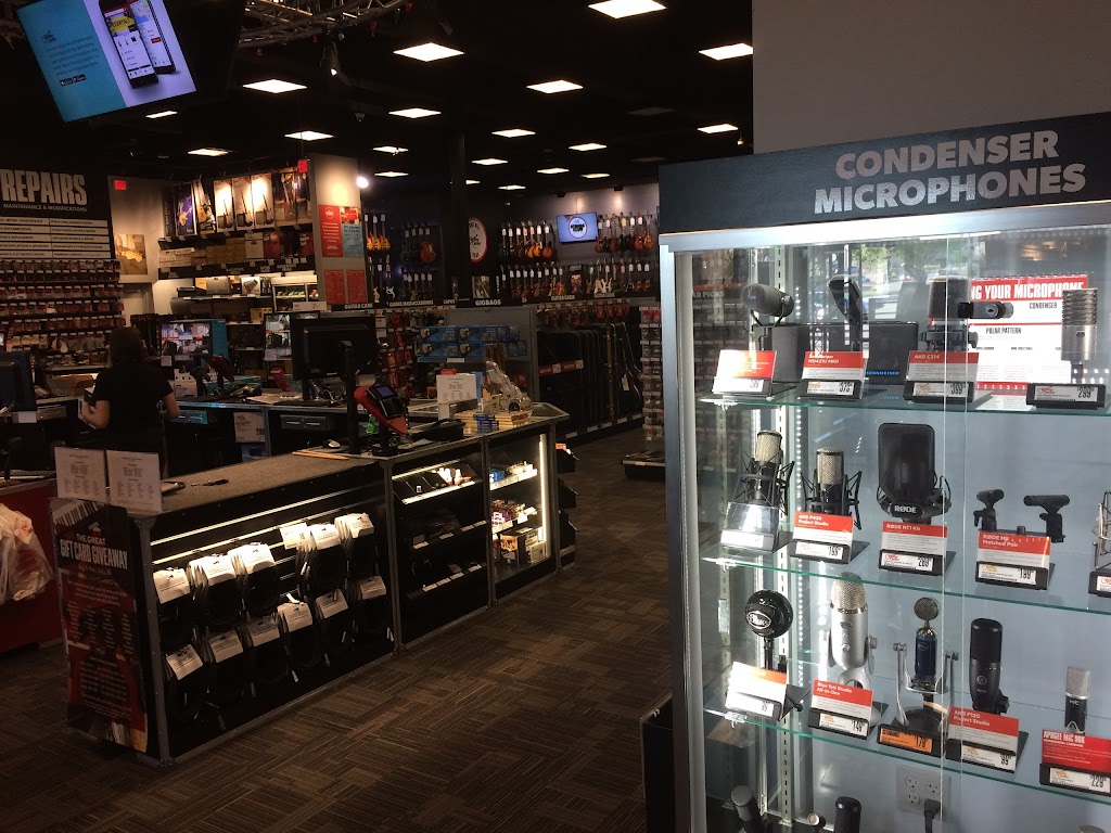 Guitar Center | 971 N Hwy 67 #500, Cedar Hill, TX 75104, USA | Phone: (972) 293-1811