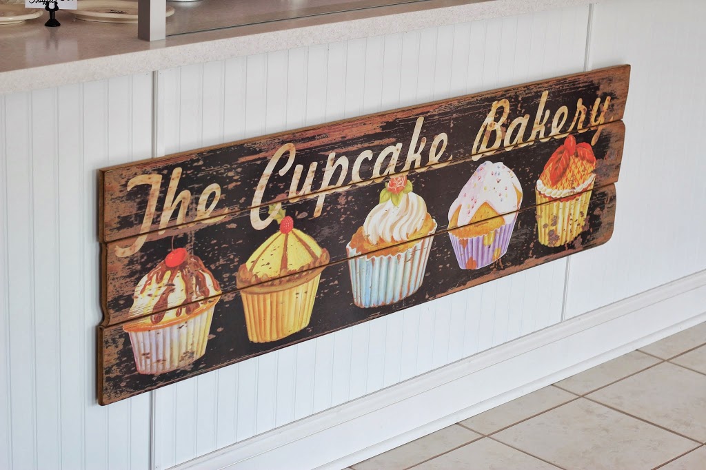 Babycakes Cupcakery | 9520 Main St #100, Clarence, NY 14031, USA | Phone: (716) 320-0369