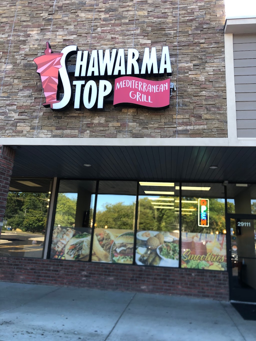 Shawarma stop | 29111 W 8 Mile Rd, Livonia, MI 48152, USA | Phone: (734) 921-0010