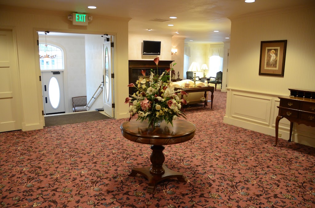 Berndt-Ledesma Funeral Home | 226 S Main St, Hartford, WI 53027, USA | Phone: (262) 673-4700