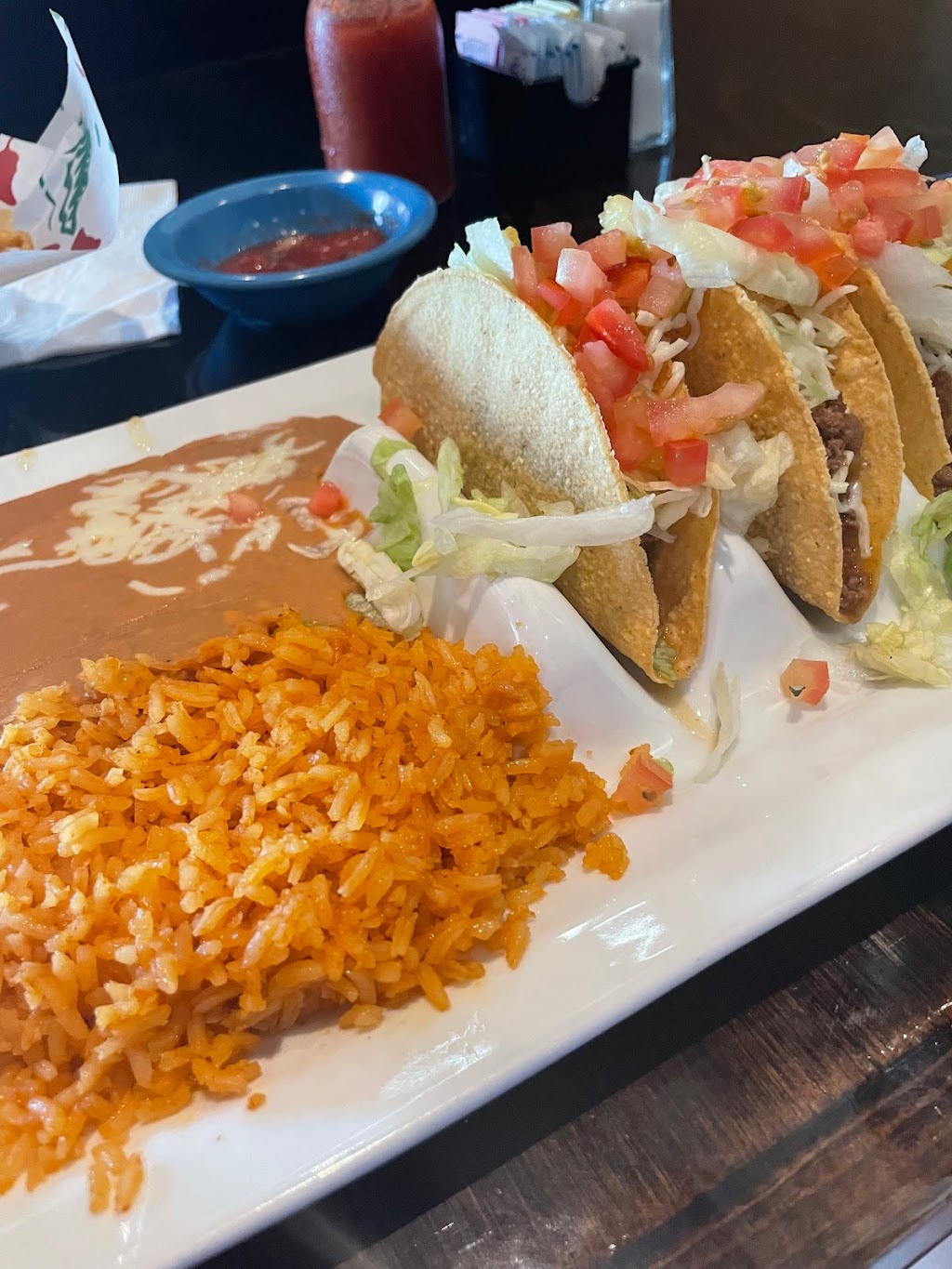 EL Toro loco mexican Bar & Grill (lenexa) | 10088 Woodland Rd, Lenexa, KS 66220, USA | Phone: (913) 413-0015