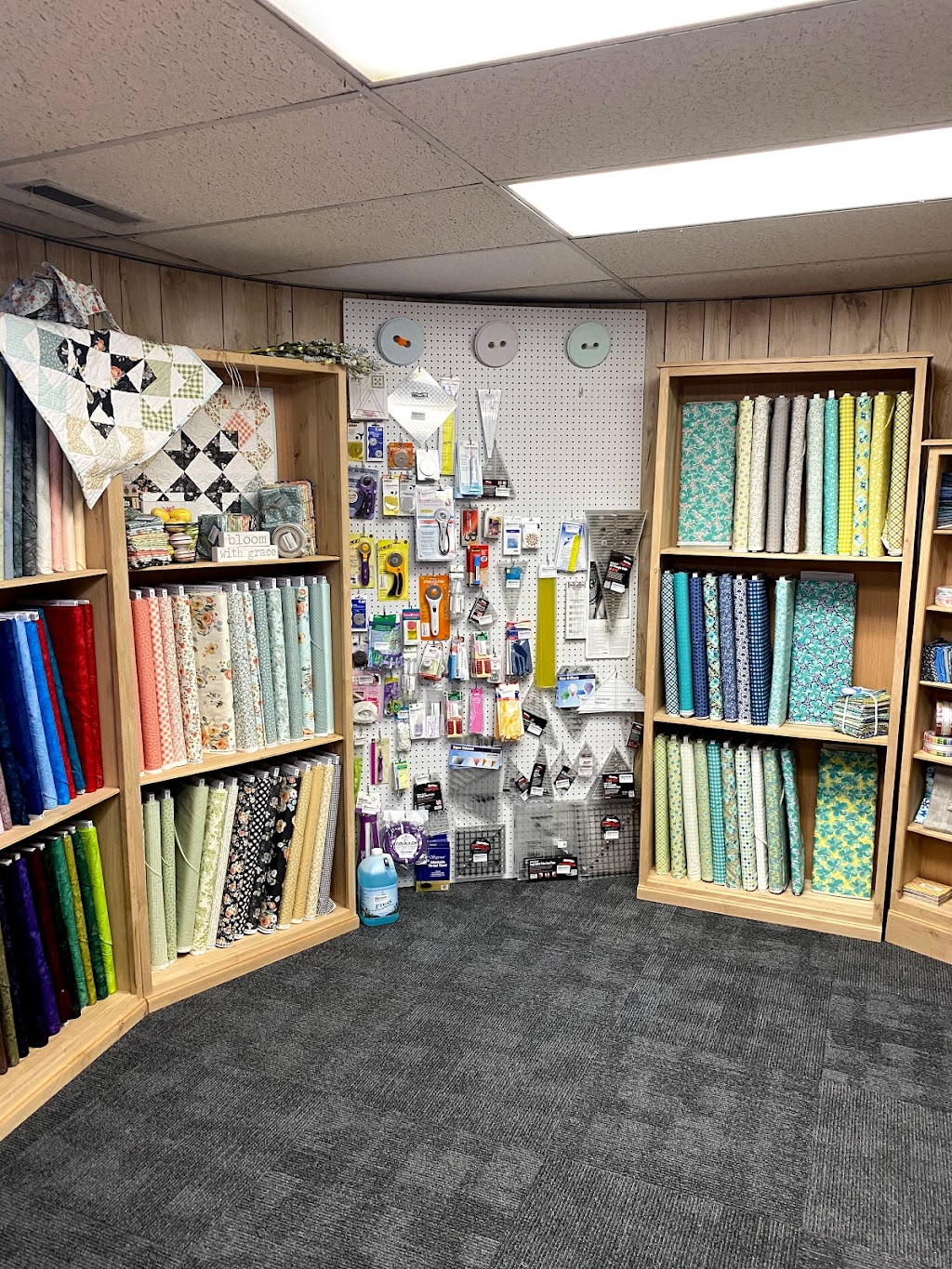 Fixin 2 Quilt | 201 N 21st Ave, Caldwell, ID 83605, USA | Phone: (208) 697-5577