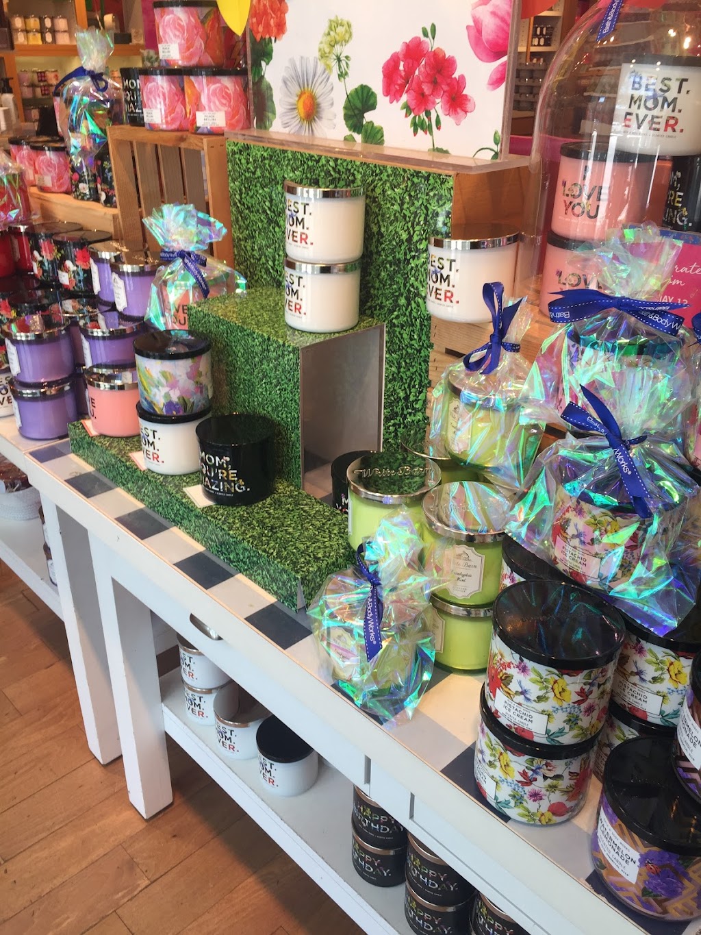 Bath & Body Works | 355 Cedar Sage Dr, Garland, TX 75040, USA | Phone: (972) 414-8637