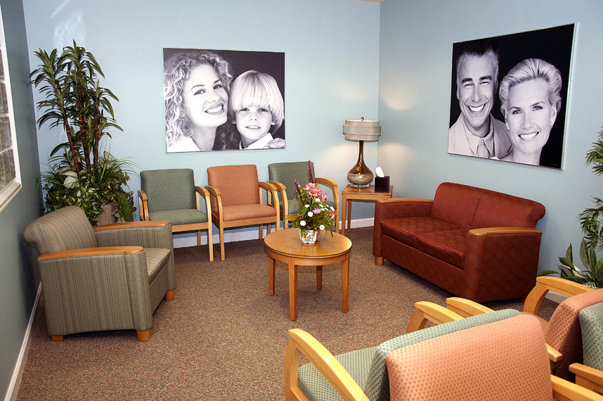 Dr. Ray Henley, DDS | 7450 Richmond Rd, Williamsburg, VA 23188, USA | Phone: (757) 564-0804