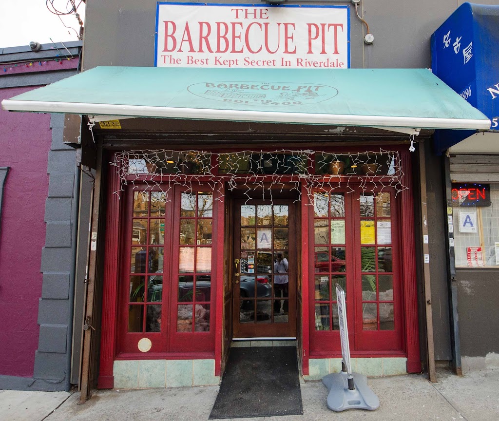 Barbecue Pit | 5788 Mosholu Ave, Bronx, NY 10471, USA | Phone: (718) 601-2400