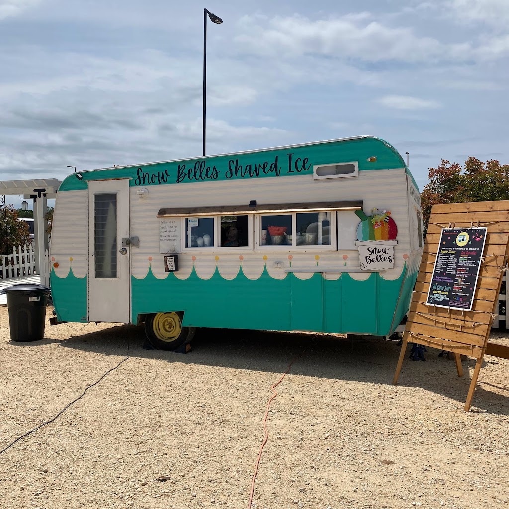 Snow Belles Shaved Ice | 6025 Fall Creek Hwy, Granbury, TX 76049, USA | Phone: (682) 719-5050