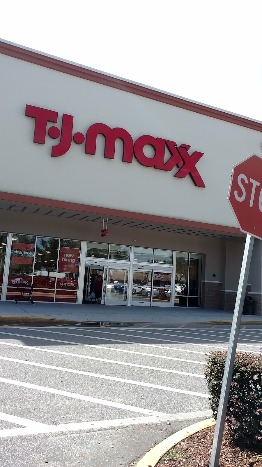 T.J. Maxx | 16920 US Hwy 441, Mt Dora, FL 32757, USA | Phone: (352) 385-1080