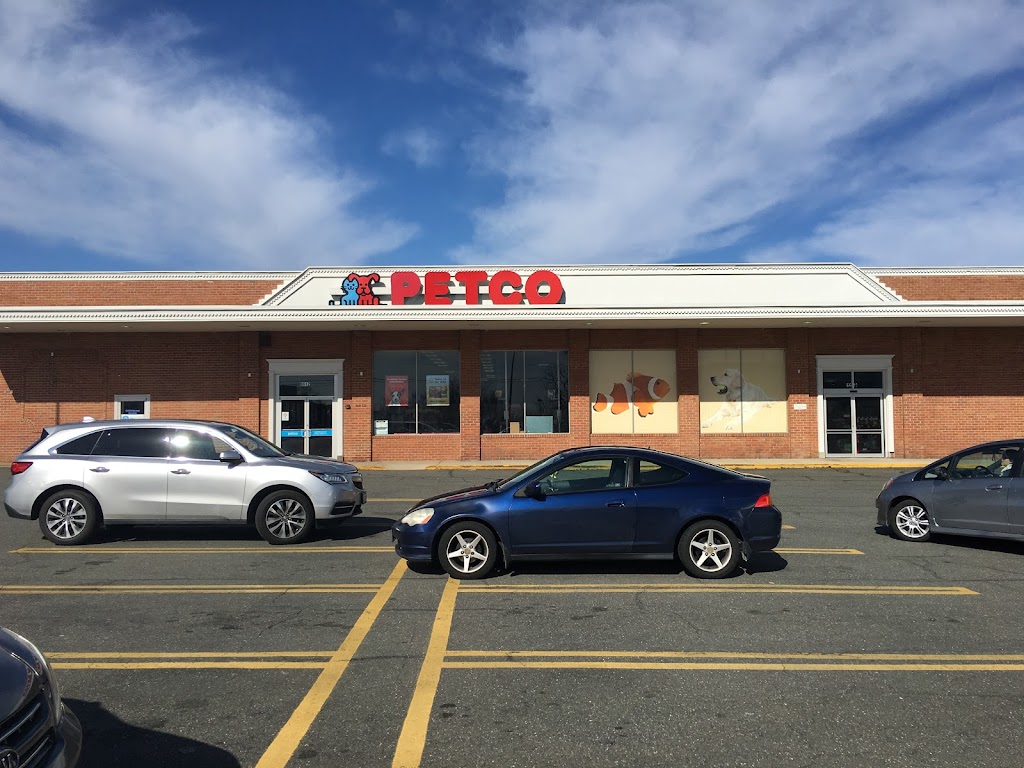 Petco | 6612 Richmond Hwy, Alexandria, VA 22306, USA | Phone: (703) 660-1300