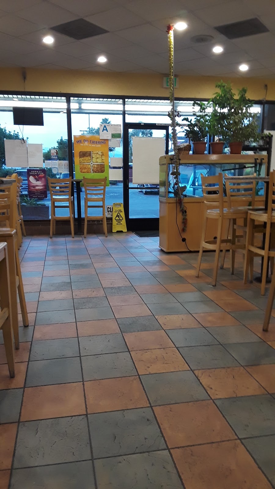 L&L Hawaiian Barbecue | 323 N Azusa Ave, West Covina, CA 91791, USA | Phone: (626) 732-2221