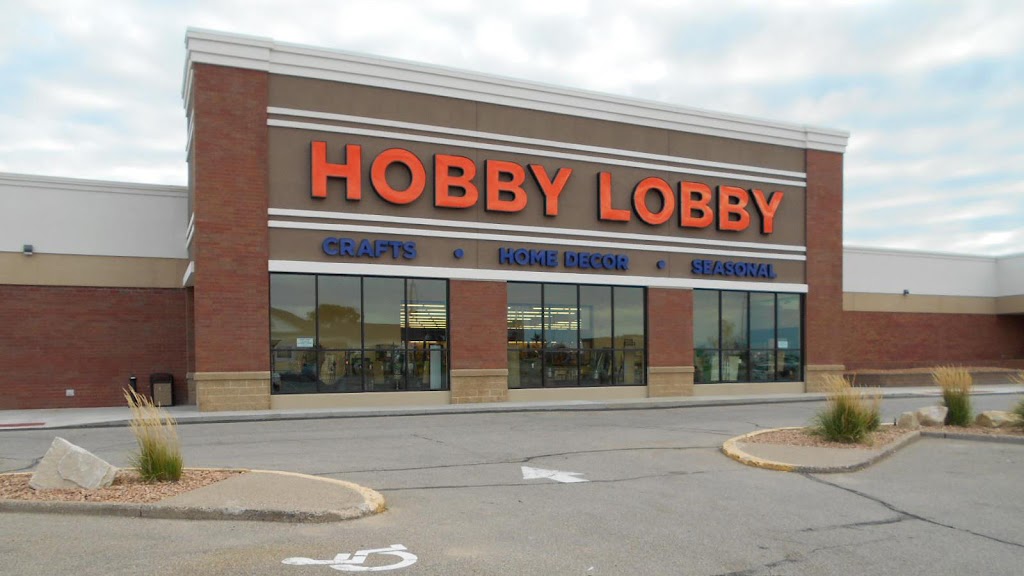 Hobby Lobby | 1300 County Rd 42 W, Burnsville, MN 55337, USA | Phone: (952) 435-0457