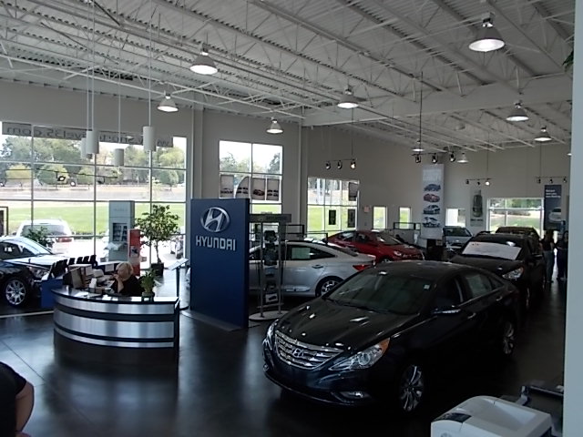 Reed Hyundai of Kansas City | 7050 W Frontage Rd, Merriam, KS 66203, USA | Phone: (913) 642-9600