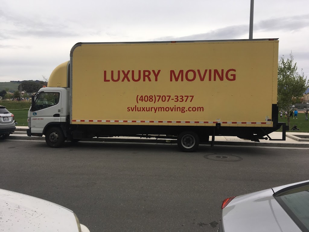 Luxury Moving of Oregon LLC | 825 NE Division St, Gresham, OR 97030, USA | Phone: (503) 660-8308