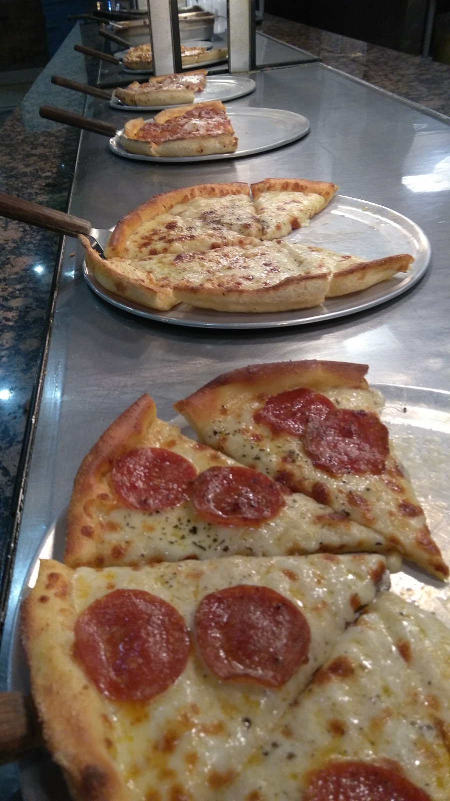 Huckabys Buffet Pizza | 7652 Newnan Rd, Brooks, GA 30205, USA | Phone: (770) 599-1166