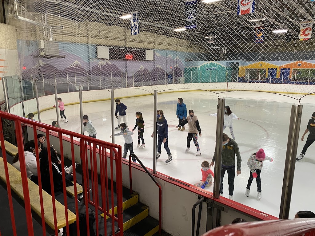 Kendall Ice Arena | 10355 Hammocks Blvd, Miami, FL 33196, USA | Phone: (305) 386-8288