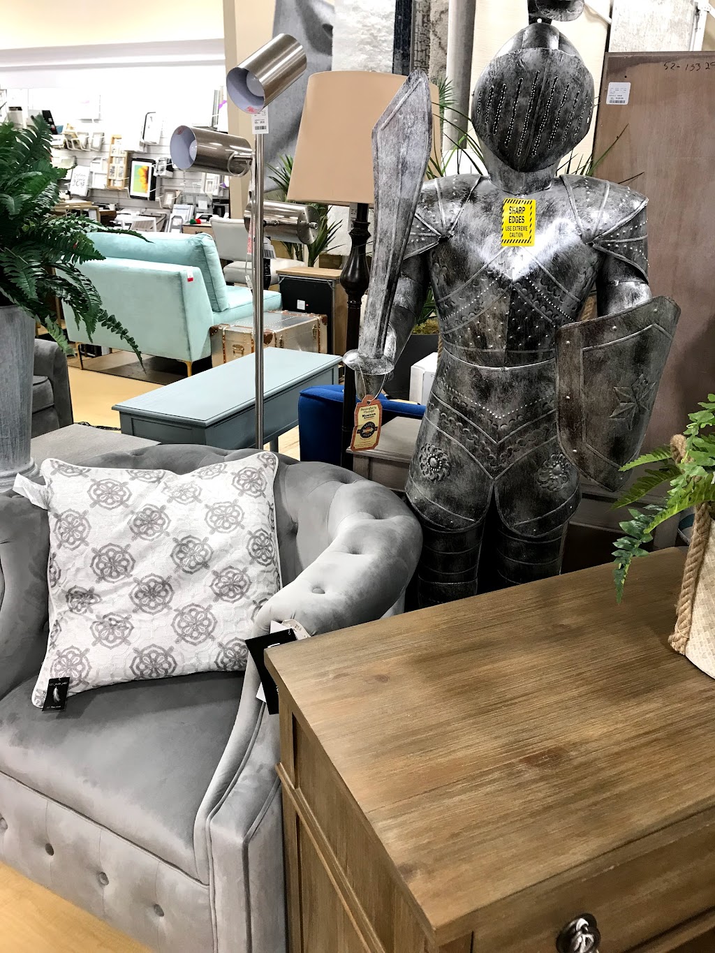 HomeGoods | 950 Renz Ln, Gilroy, CA 95020, USA | Phone: (408) 848-0904